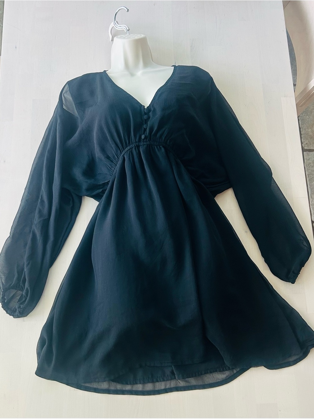 a new day Black V‑Neck Long Sleeve Mini Dress